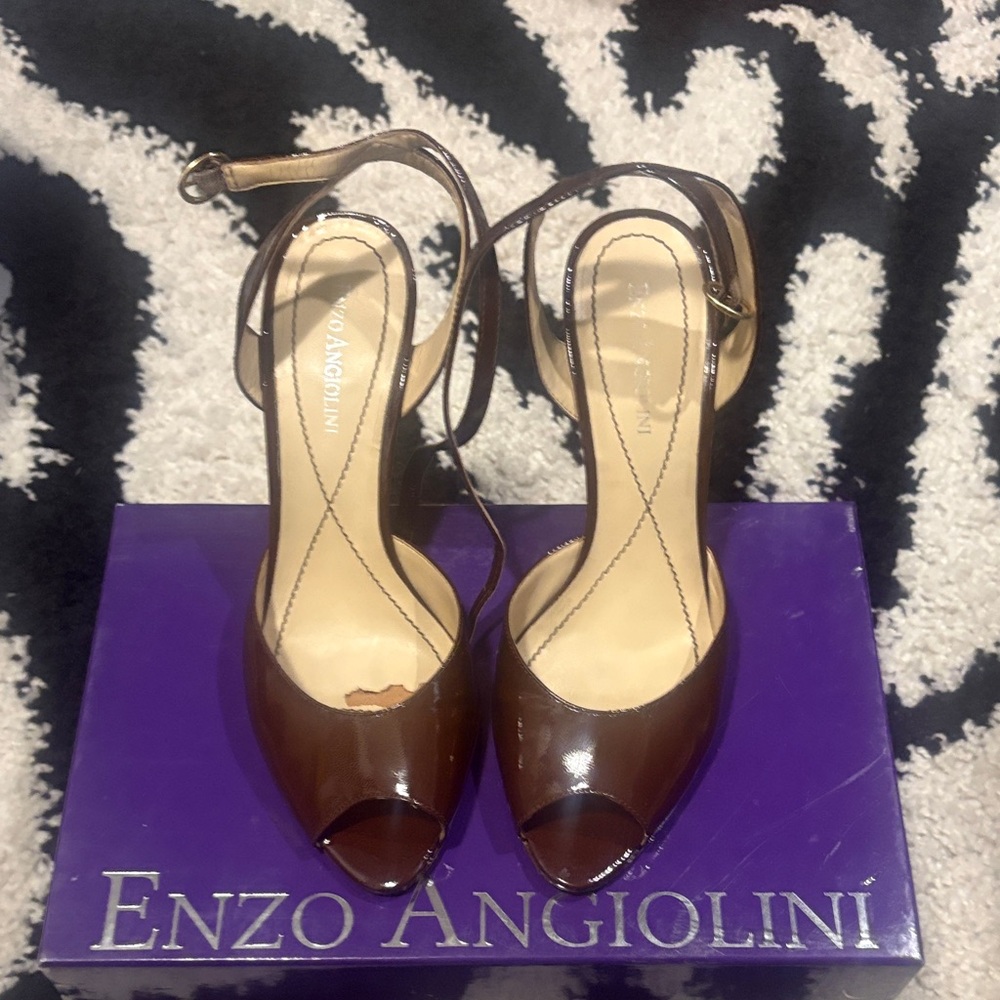Enzo Angiolini Tan Peep-Toe Heels